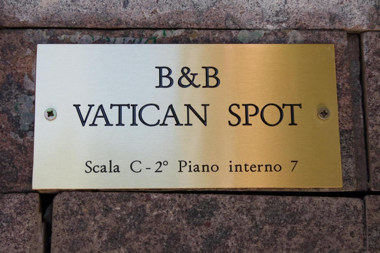 Vatican Spot 로마 외부 사진